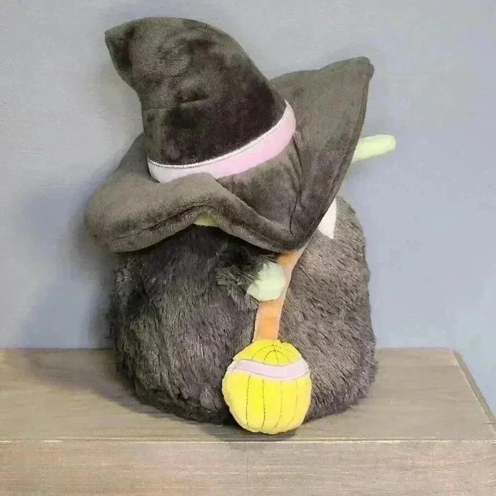 Mini Squishable Witch‎ Plush - Picture 3 of 6